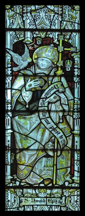 웨일스의 성 다윗_by Charles Eamer Kempe_photo by Lawrence OP_in the Jesus College of Oxford.jpg